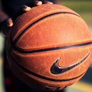 AYX体育-车坛老将：豪斯的坚韧不拔，nba 豪斯