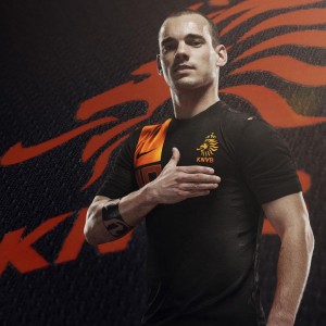 爱游戏全站app注册-意甲赛场上出现了一起不公正的判罚事件，意甲全场