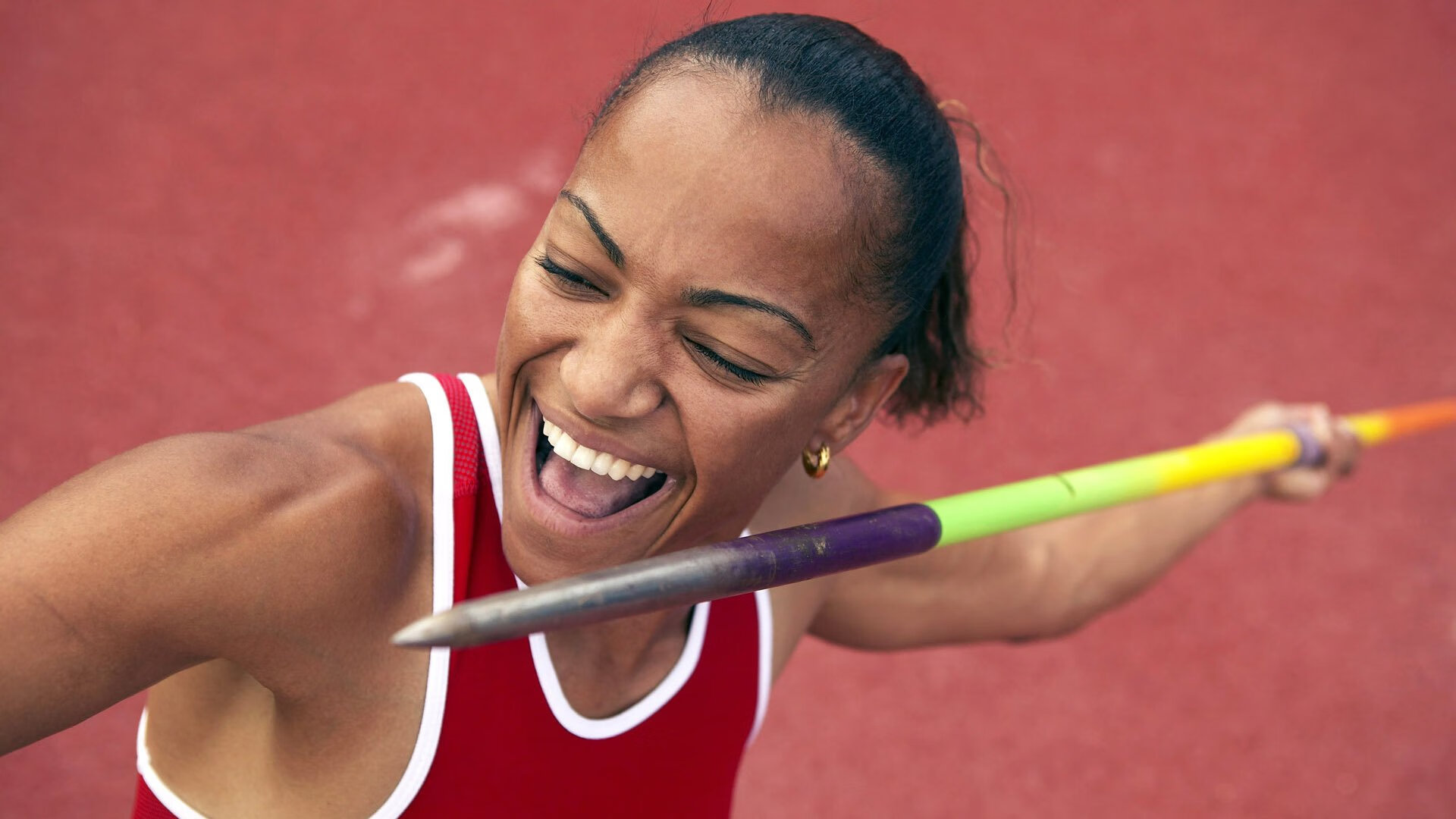 利雅得新月主场大胜强敌，利雅得新月队